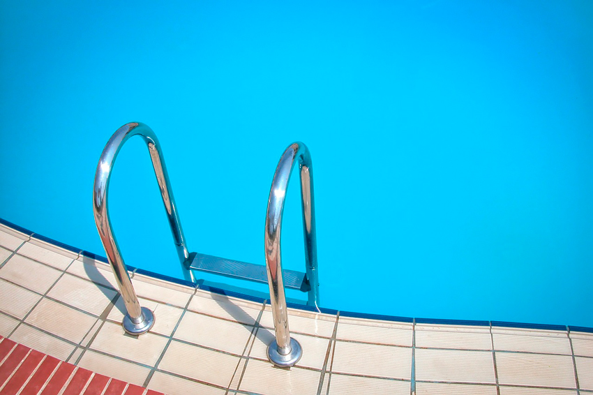 escalera en piscina piscinas desmontables rectangular con depuradora
